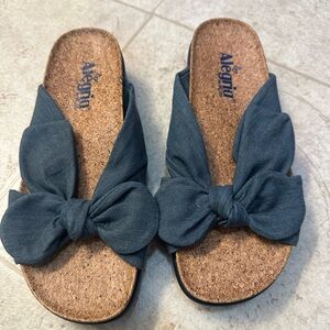 Alegria Women's Denim Blue Bow Sandals size 8(38)